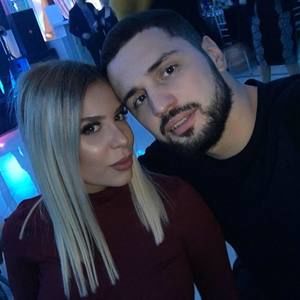 Meet your Posher, Natella